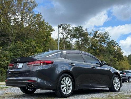 2018 Kia Optima S