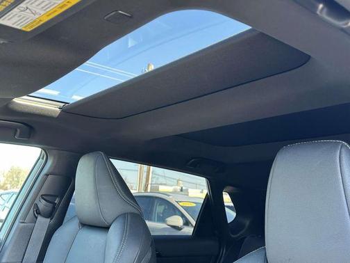 2024 Toyota bZ4X XLE