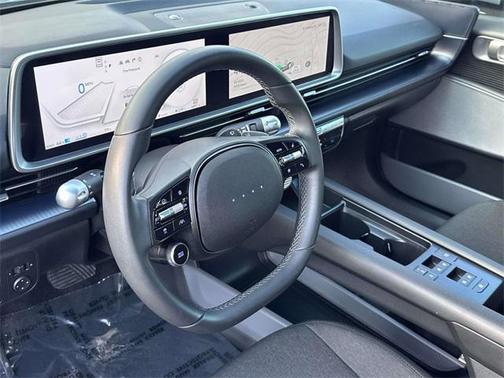 2025 Hyundai IONIQ 6 SE