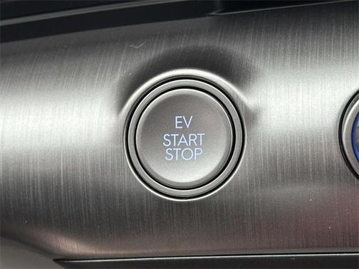 2025 Hyundai KONA EV SEL