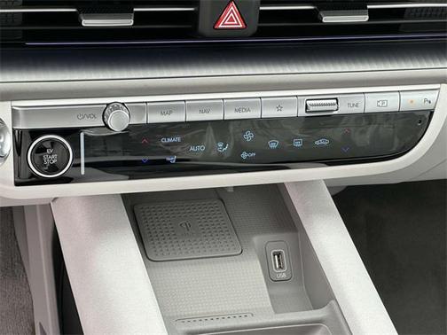 2025 Hyundai IONIQ 6 SE