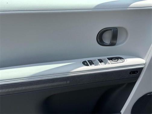 2025 Hyundai IONIQ 5 Limited