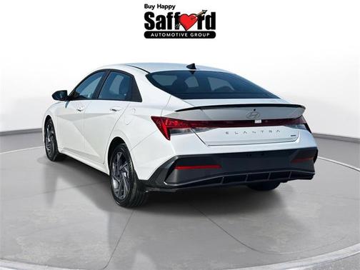 2025 Hyundai ELANTRA HEV SEL Sport