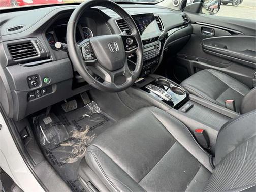 2020 Honda Pilot AWD Elite