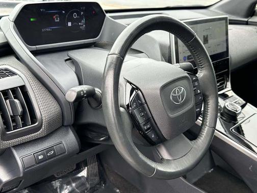 Elemental Silver Metallic 2024 Toyota bZ4X XLE