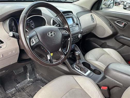2014 Hyundai TUCSON SE