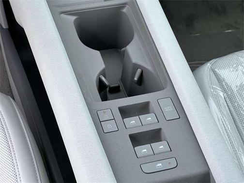 2025 Hyundai IONIQ 6 SE