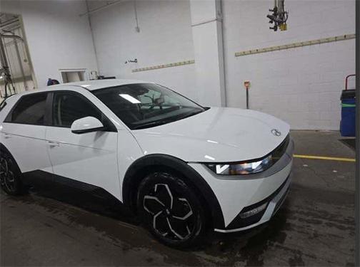 2024 Hyundai IONIQ 5 SEL