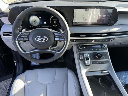 2025 Hyundai PALISADE SEL Premium