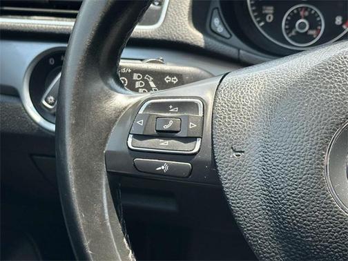 2015 Volkswagen Passat 1.8T S