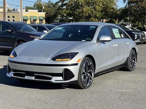 2025 Hyundai IONIQ 6 SEL