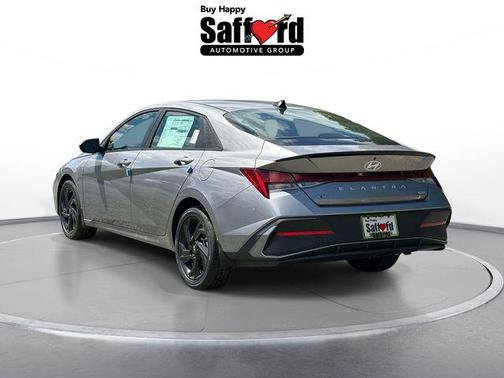Fluid Metal 2026 Hyundai ELANTRA HEV SEL Sport