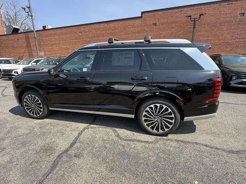 Abyss Black Pearl 2026 Hyundai Palisade Hybrid Calligraphy