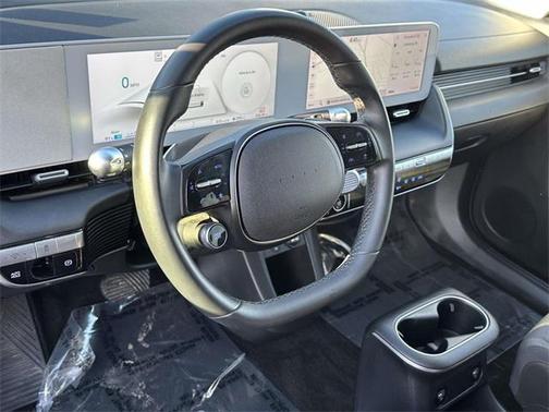 2023 Hyundai IONIQ 5 SE