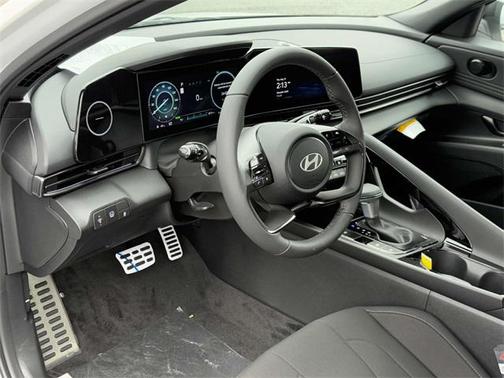 2025 Hyundai ELANTRA Sport
