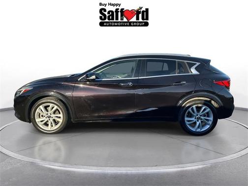 2018 INFINITI QX30 Premium