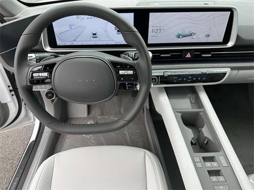 2025 Hyundai IONIQ 6 SE