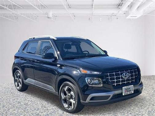 2023 Hyundai VENUE SEL