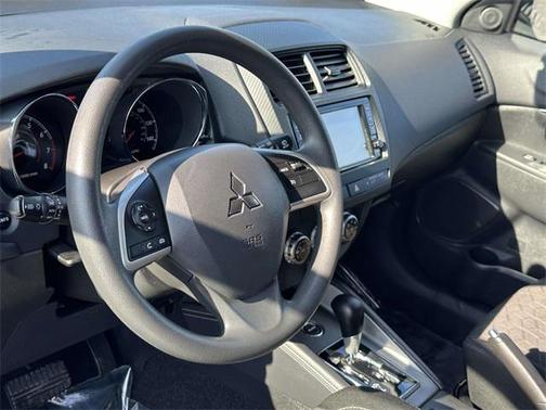 2025 Mitsubishi Outlander Sport 2.0 ES