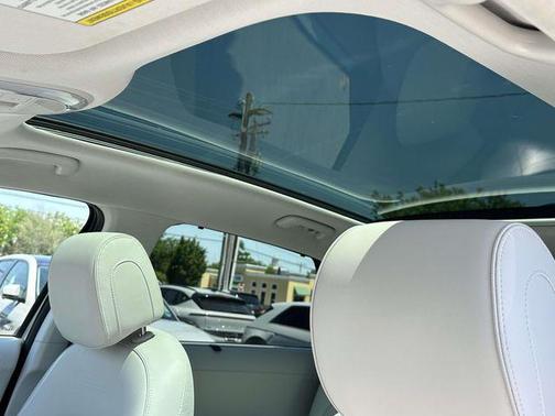 Gravity Gold (Matte Gold) 2023 Hyundai IONIQ 5 Limited