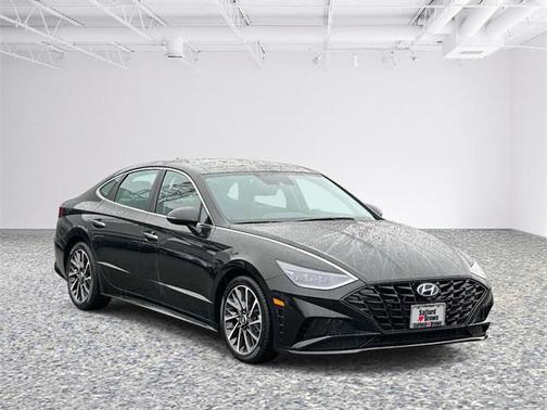 2022 Hyundai SONATA Limited