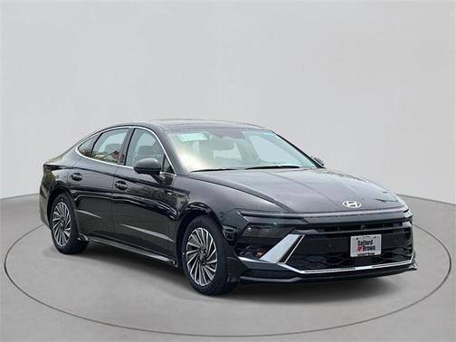 2025 Hyundai SONATA Hybrid Limited