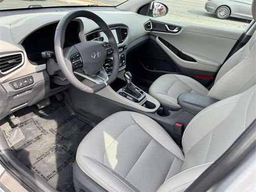 2019 Hyundai IONIQ Hybrid Limited