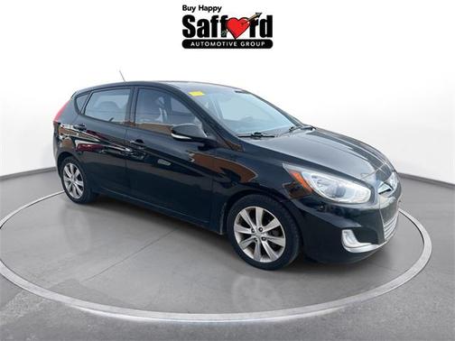 2013 Hyundai Accent SE