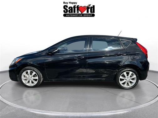 2013 Hyundai Accent SE