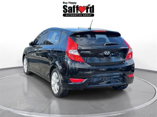 2013 Hyundai Accent SE
