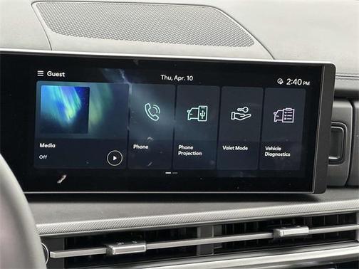2025 Hyundai SANTA FE SE