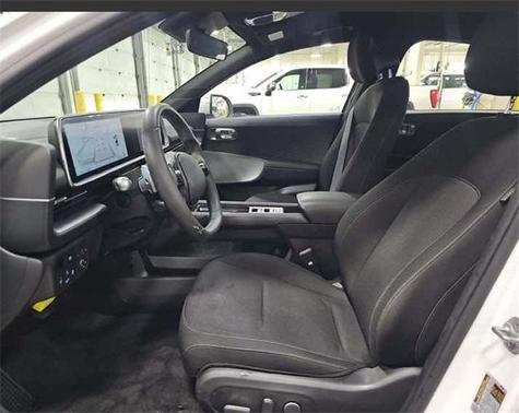 2024 Hyundai IONIQ 6 SE