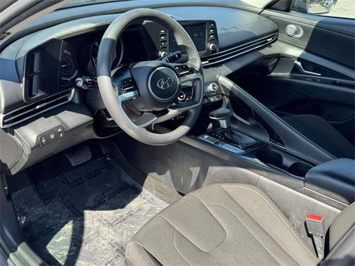 2021 Hyundai ELANTRA HEV Blue