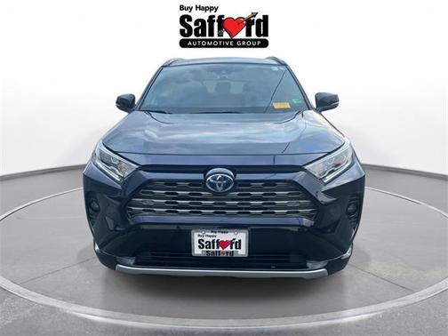 2020 Toyota RAV4 Hybrid SE