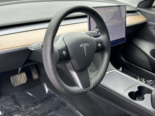 Pearl White Multi-Coat 2021 Tesla Model 3 Standard Range Plus