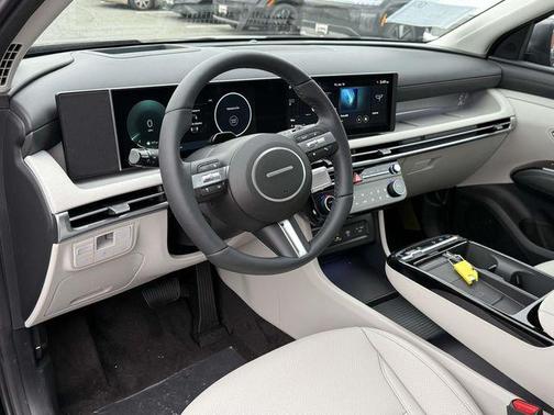 Ash Black 2026 Hyundai TUCSON Hybrid Limited