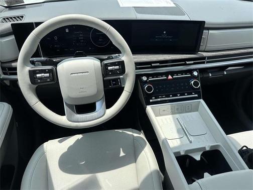 2025 Hyundai SANTA FE Limited