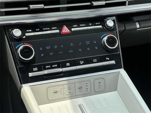 2025 Hyundai SANTA FE Limited
