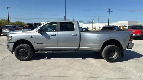 2021 RAM 3500 Lone Star Crew Cab 4x4 8 Box