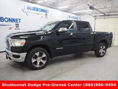 2023 RAM 1500 Laramie Crew Cab 4x4 57' Box