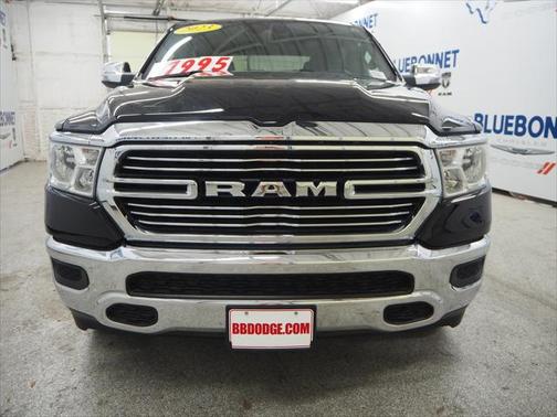 2023 RAM 1500 Laramie Crew Cab 4x4 57' Box