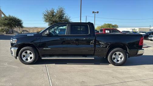 2025 RAM 1500 Lone Star Crew Cab 4x2 64' Box