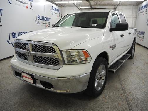 2019 RAM 1500 Classic Tradesman Crew Cab 4x4 64' Box