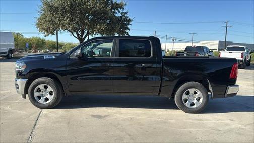 2025 RAM 1500 Tradesman Crew Cab 4x4 57' Box