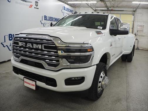 2025 RAM 3500 LimitedLimited Longhorn Mega Cab 4x4 64' Box