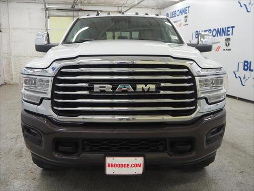 2024 RAM 3500 Limited Longhorn Mega Cab 4x4 64' Box