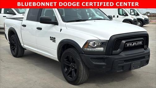 2024 RAM 1500 Classic Warlock Crew Cab 4x2 57' Box