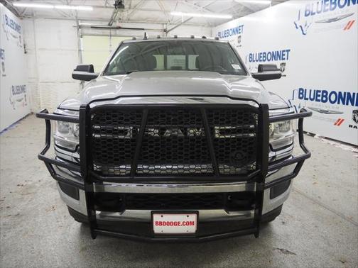 2021 RAM 3500 Tradesman Crew Cab 4x4 8 Box