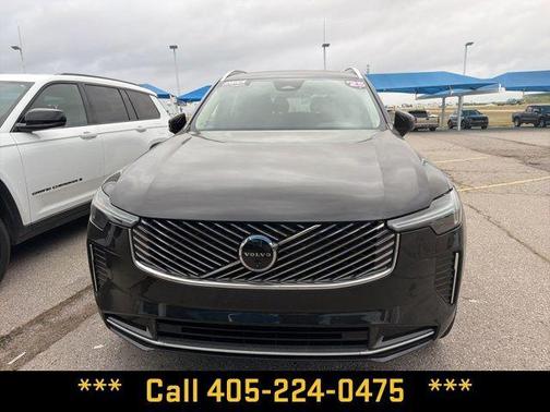 Onyx Black Metallic 2025 Volvo XC90 B6 Plus 7-Seater