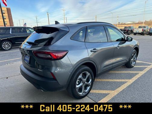 2025 Ford Escape ST-Line Select
